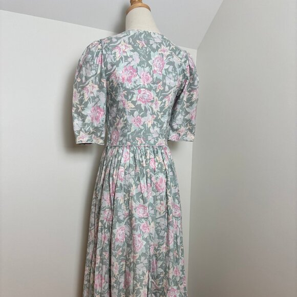 Vintage sage and pink floral Laura Ashley ss dress with piped bodice, US 10 - Picture 11 of 15